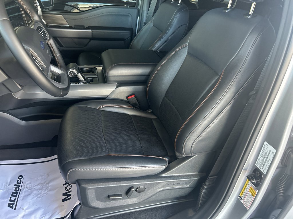 Used 2025 Ford F150 Lariat w/ Equipment Group 501A Mid image 14