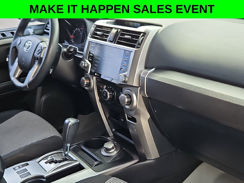 Used 2021 Toyota 4Runner SR5 AWD/4WD image 27