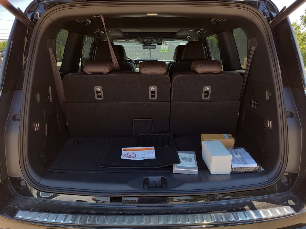 New 2026 Nissan Armada Platinum w/ Convenience Package RWD image 8