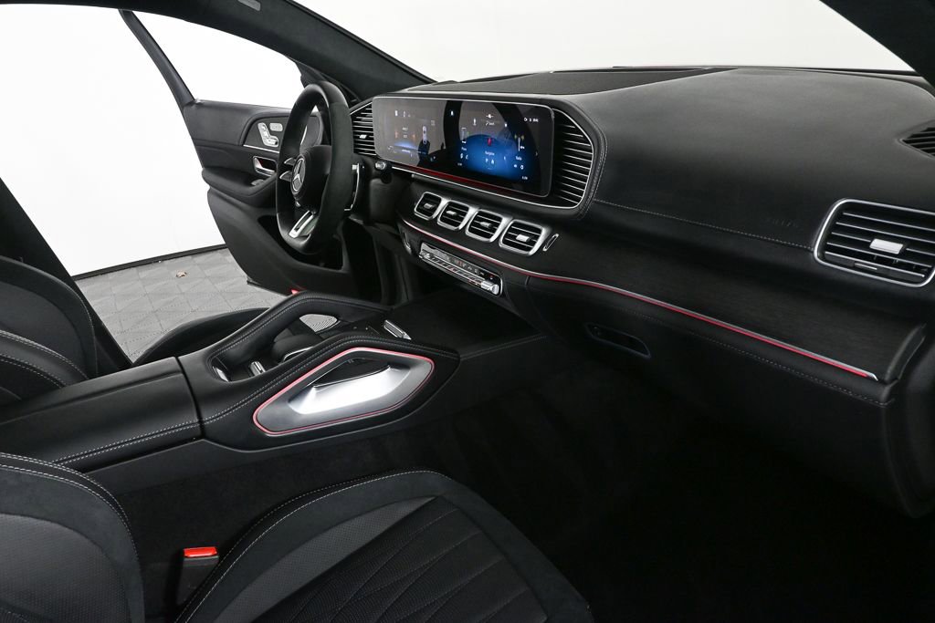 Used 2026 Mercedes-Benz GLE 63 AMG S image 23