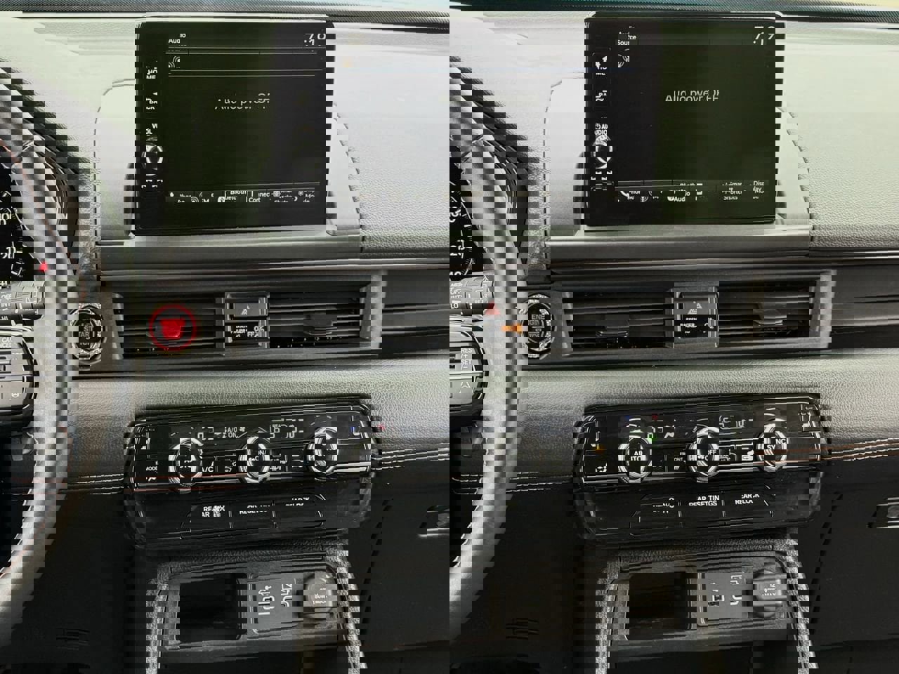 Used 2023 Honda Pilot TrailSport image 16