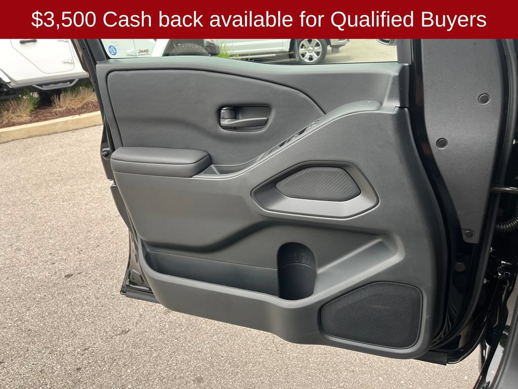 New 2026 Nissan Frontier S w/ Tow Package AWD/4WD image 12