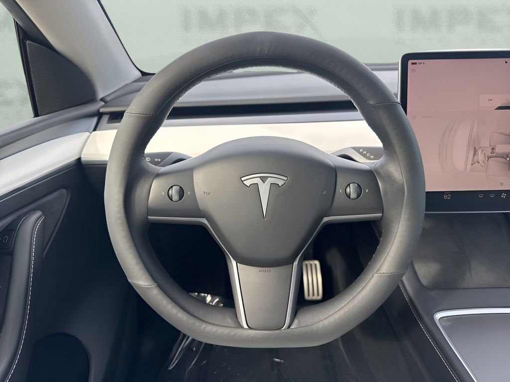Used 2022 Tesla Model Y Performance image 15