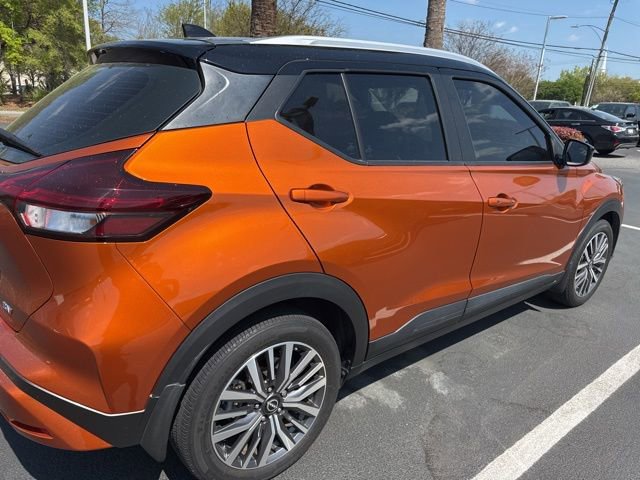 Used 2023 Nissan Kicks SV image 7