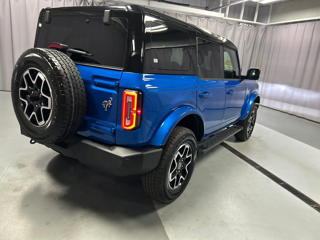 Used 2024 Ford Bronco Outer Banks image 7
