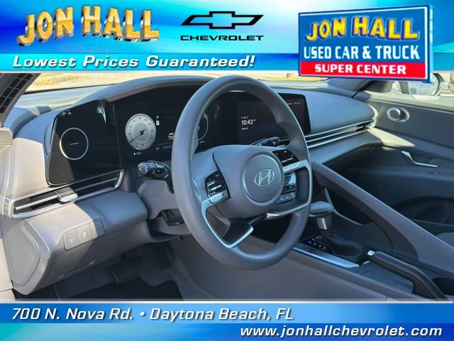 Used 2024 Hyundai Elantra SEL image 23