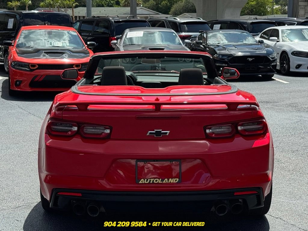 Used 2020 Chevrolet Camaro LT RWD image 7