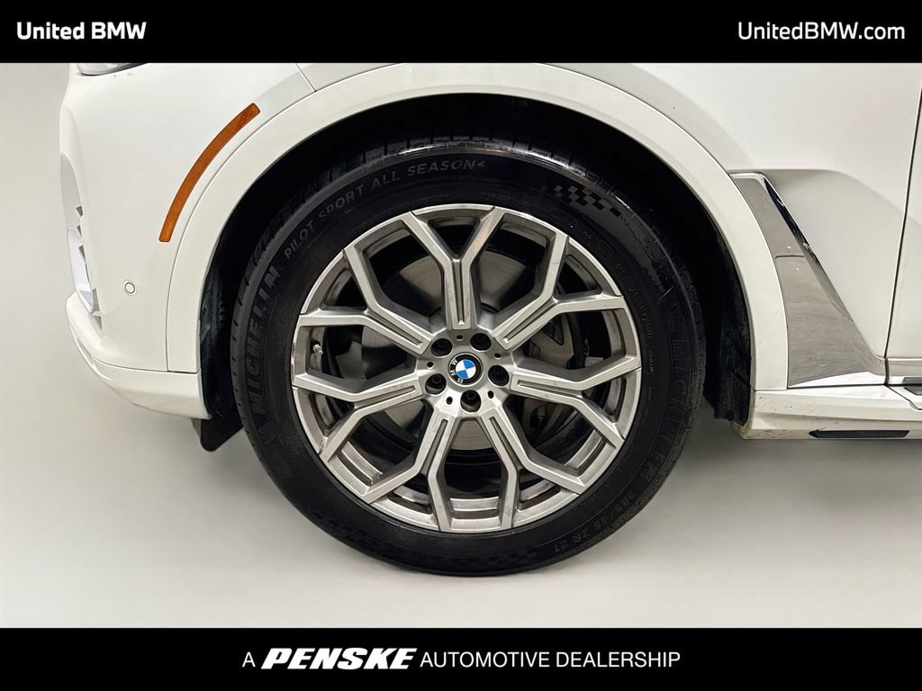 Used 2020 BMW X7 xDrive40i w/ Premium Package AWD/4WD image 9