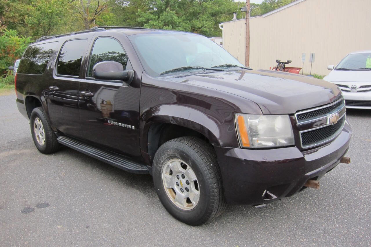 Used 2009 Chevrolet Suburban LT w/ Skid Plate Package