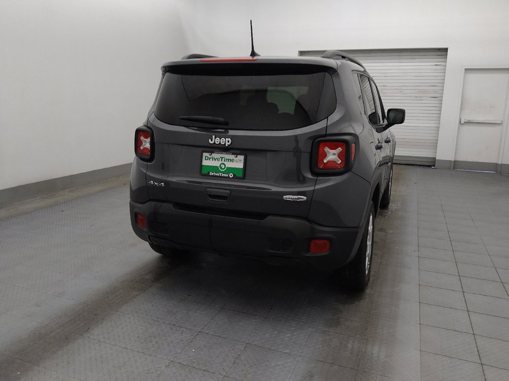 Used 2022 Jeep Renegade Latitude w/ Sun/Sound Group image 7