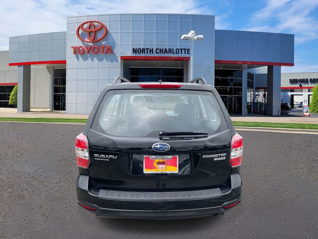 Used 2015 Subaru Forester 2.5i w/ Alloy Wheel Package image 9