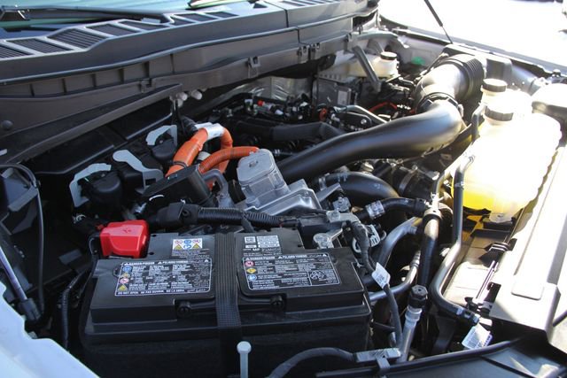 Used 2025 Ford F150 Platinum AWD/4WD image 17