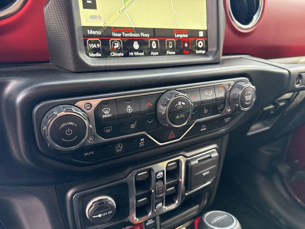 Used 2022 Jeep Gladiator Rubicon w/ Cold Weather Group AWD/4WD image 23