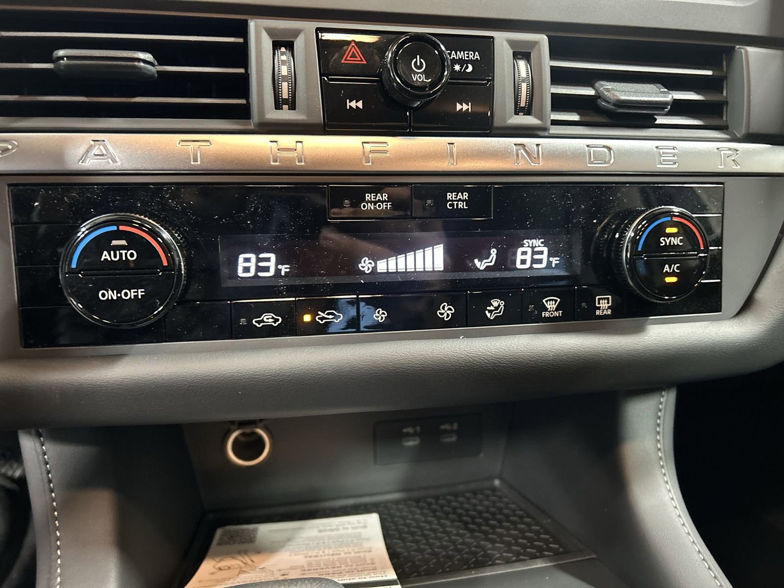 New 2026 Nissan Pathfinder S image 14