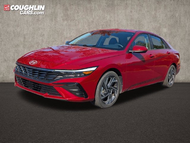 Certified 2025 Hyundai Elantra SEL FWD image 3