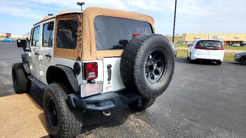 Used 2018 Jeep Wrangler Unlimited Sport image 6