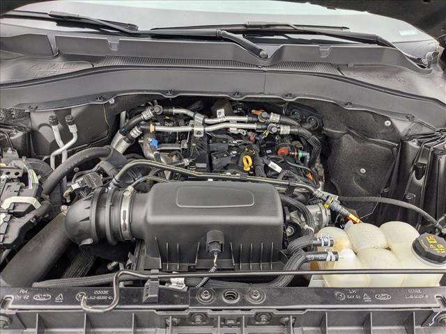 Used 2022 Ford Explorer XLT image 23