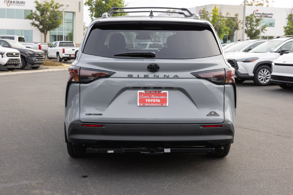 New 2026 Toyota Sienna XLE Woodland Edition AWD/4WD image 6