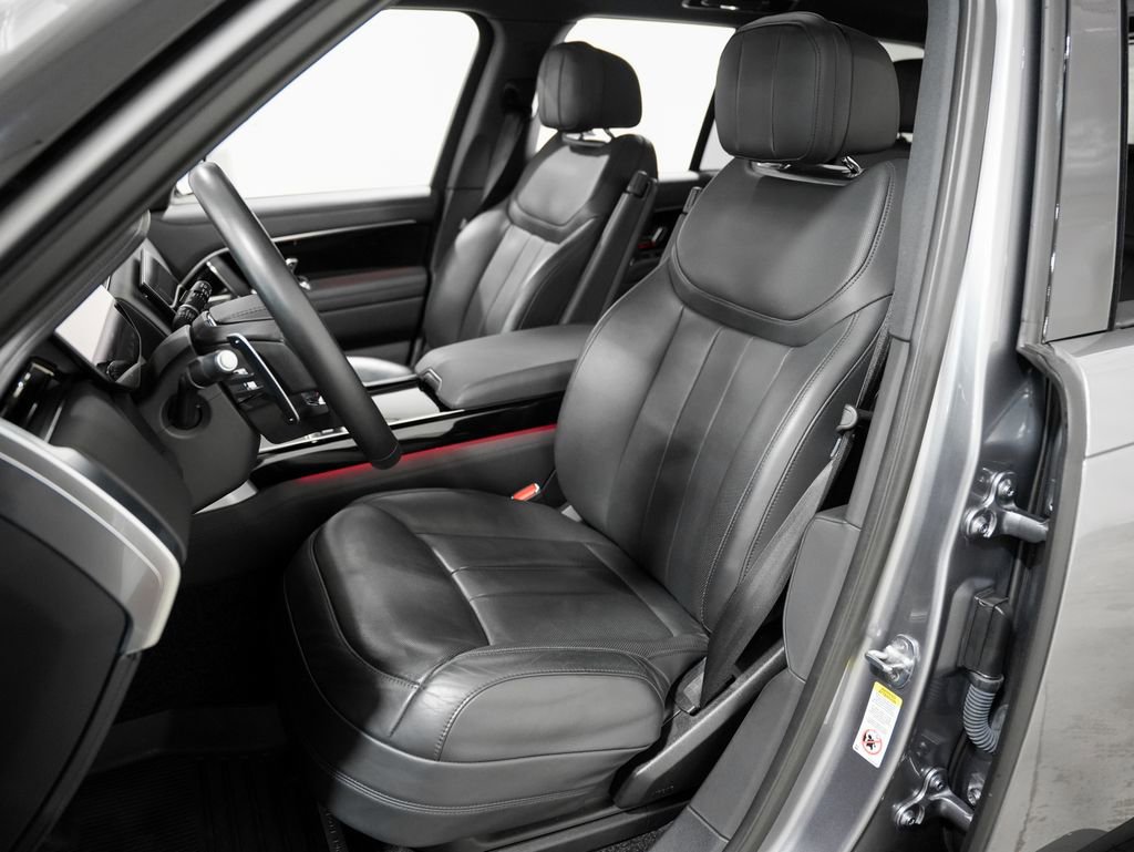 Used 2023 Land Rover Range Rover SE image 10