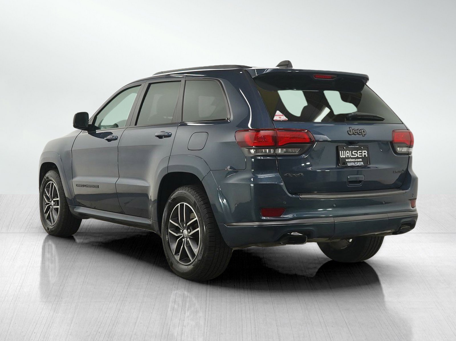 Used 2020 Jeep Grand Cherokee Limited X image 3