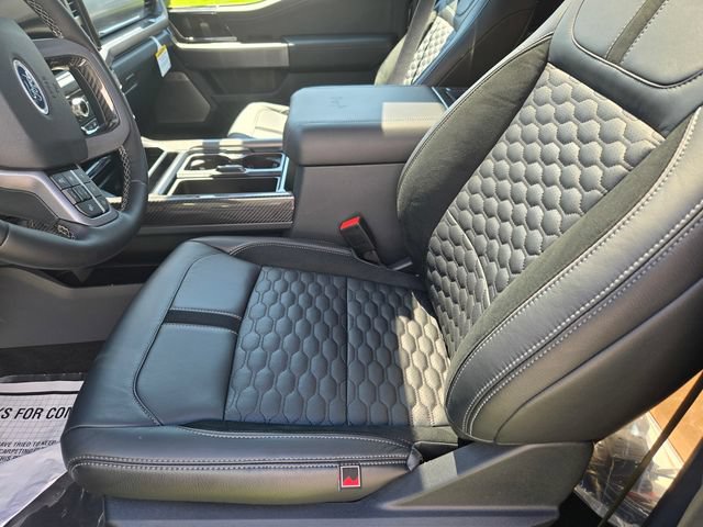 New 2026 Ford F250 Lariat w/ Black Appearance Package AWD/4WD image 14