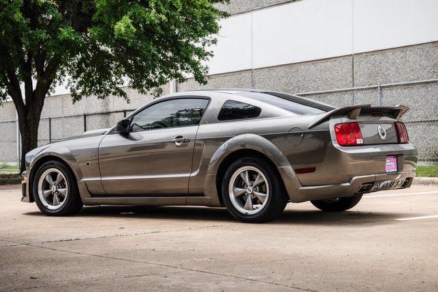 Used 2005 Ford Mustang GT Premium RWD image 41