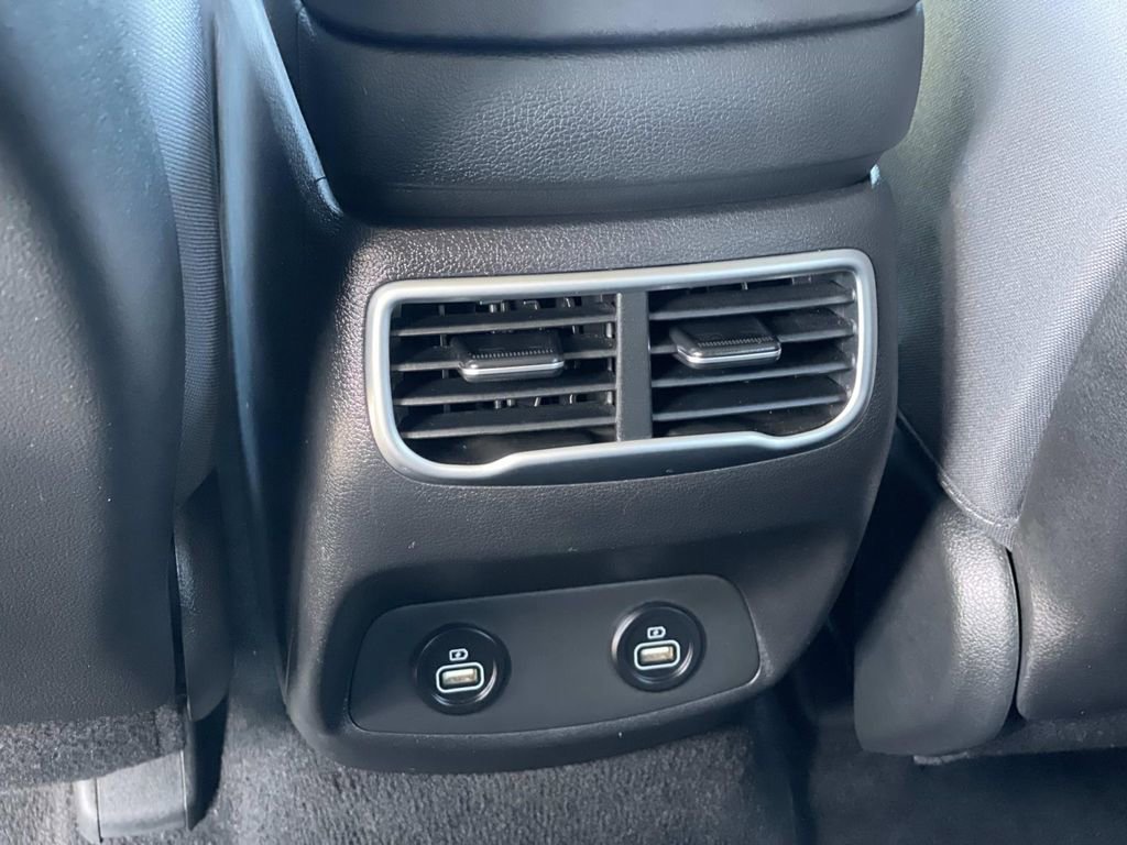 Certified 2023 Hyundai Santa Fe SEL AWD/4WD image 24