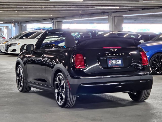 Used 2025 MINI Cooper Convertible image 8