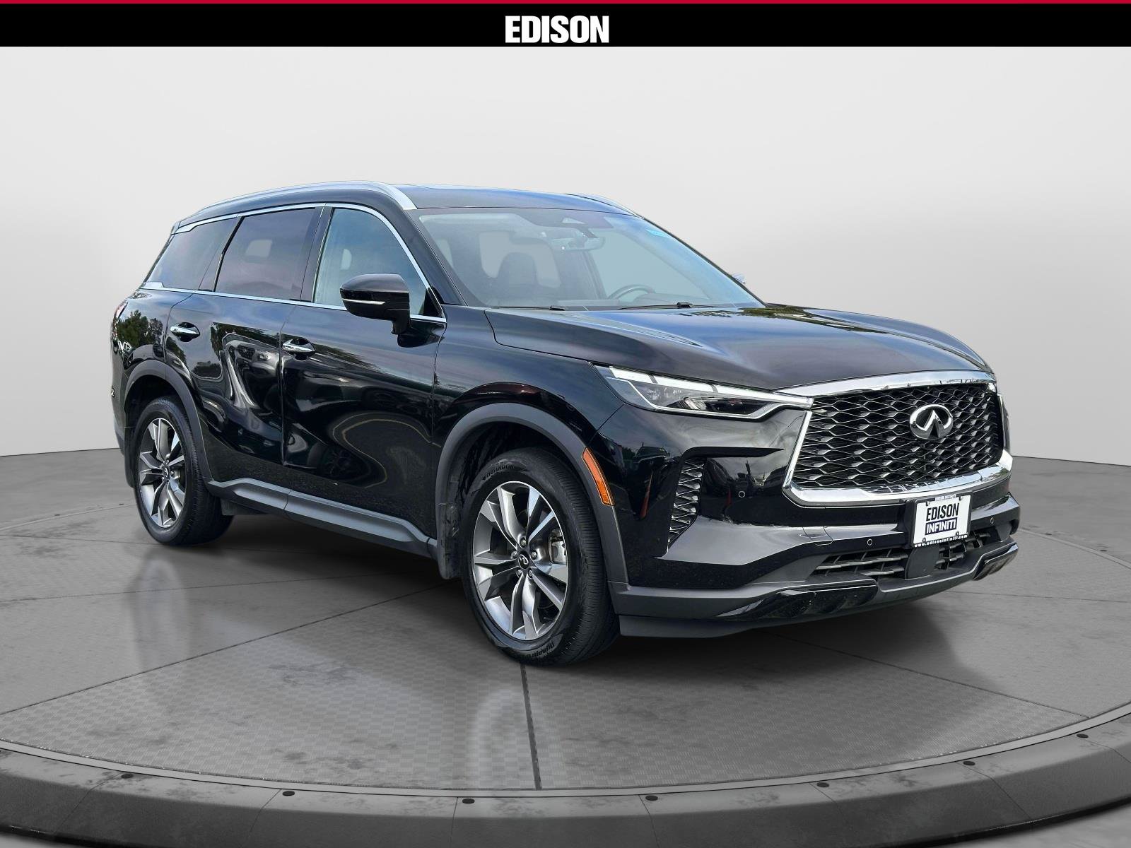 Used 2024 INFINITI QX60 Luxe AWD/4WD image 1