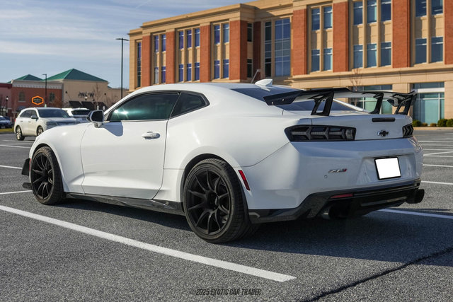 Used 2017 Chevrolet Camaro ZL1 RWD image 6