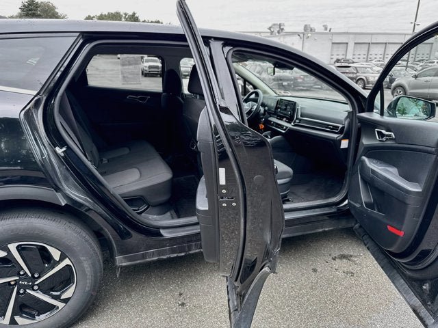 Certified 2023 Kia Sportage LX AWD/4WD image 30