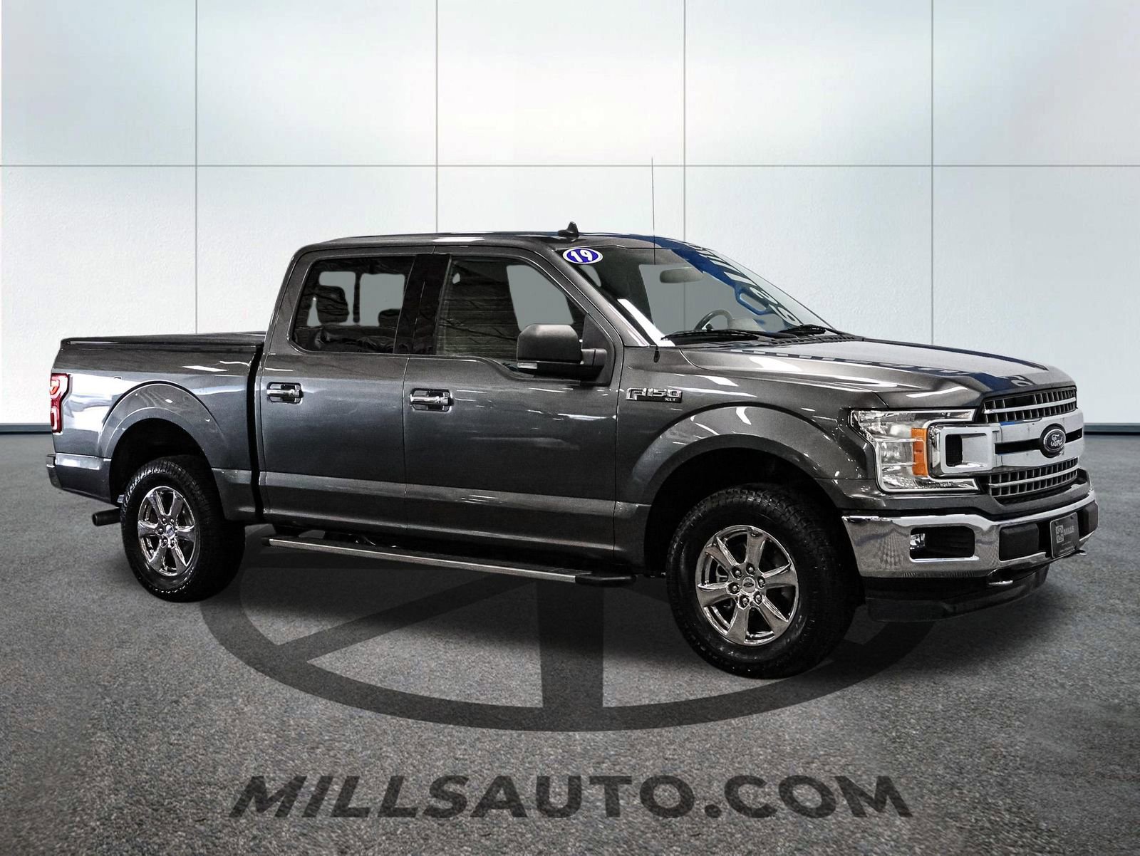 Used 2019 Ford F150 XLT w/ Equipment Group 302A Luxury AWD/4WD image 10