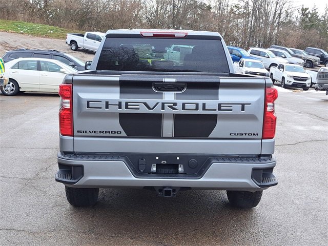 Used 2026 Chevrolet Silverado 1500 Custom w/ Rally Edition image 4