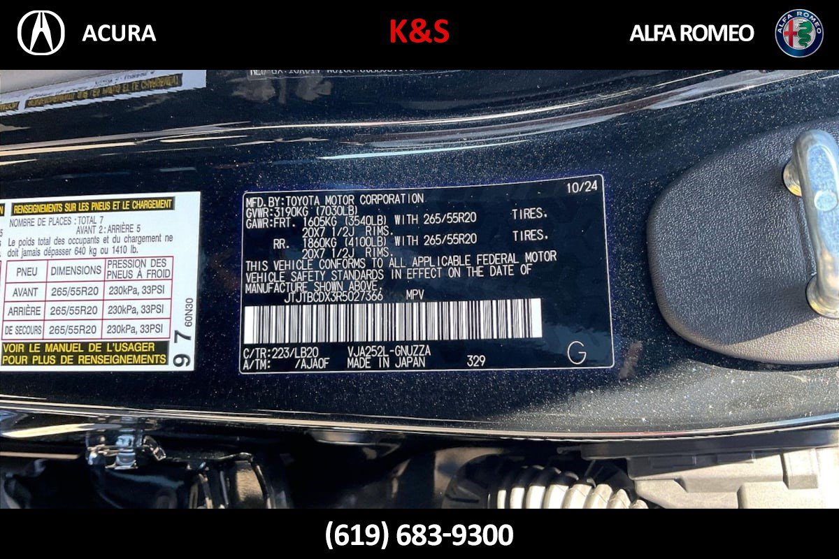 Used 2024 Lexus GX 550 w/ Accessory Package (Z1) AWD/4WD image 32