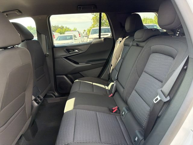 New 2026 Chevrolet Equinox LT w/ Midnight Edition FWD image 20