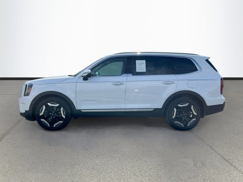 Used 2024 Kia Telluride S w/ S Sunroof Package AWD/4WD image 4