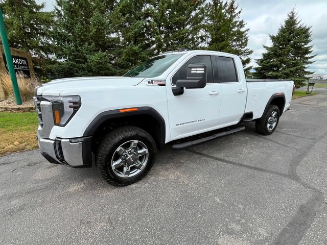 Used 2025 GMC Sierra 2500 SLE w/ SLE Convenience Package AWD/4WD image 2