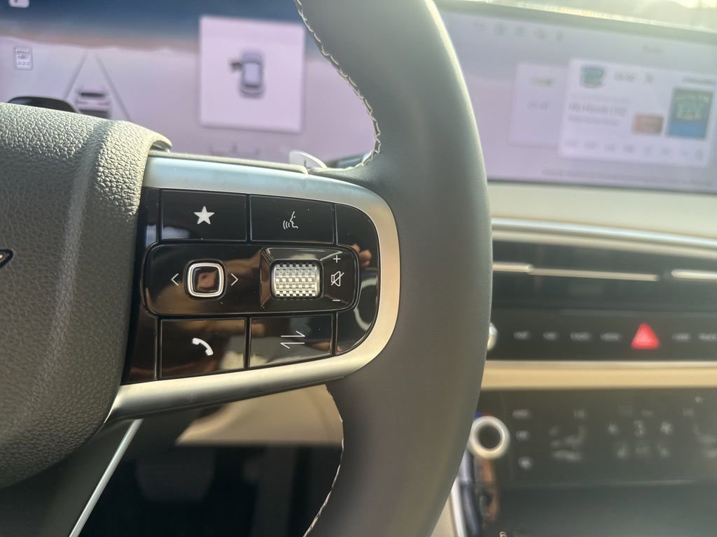 New 2026 Genesis GV70 2.5T AWD/4WD image 17