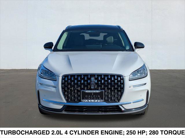 New 2024 Lincoln Corsair Reserve w/ Equipment Group 201A FWD image 4