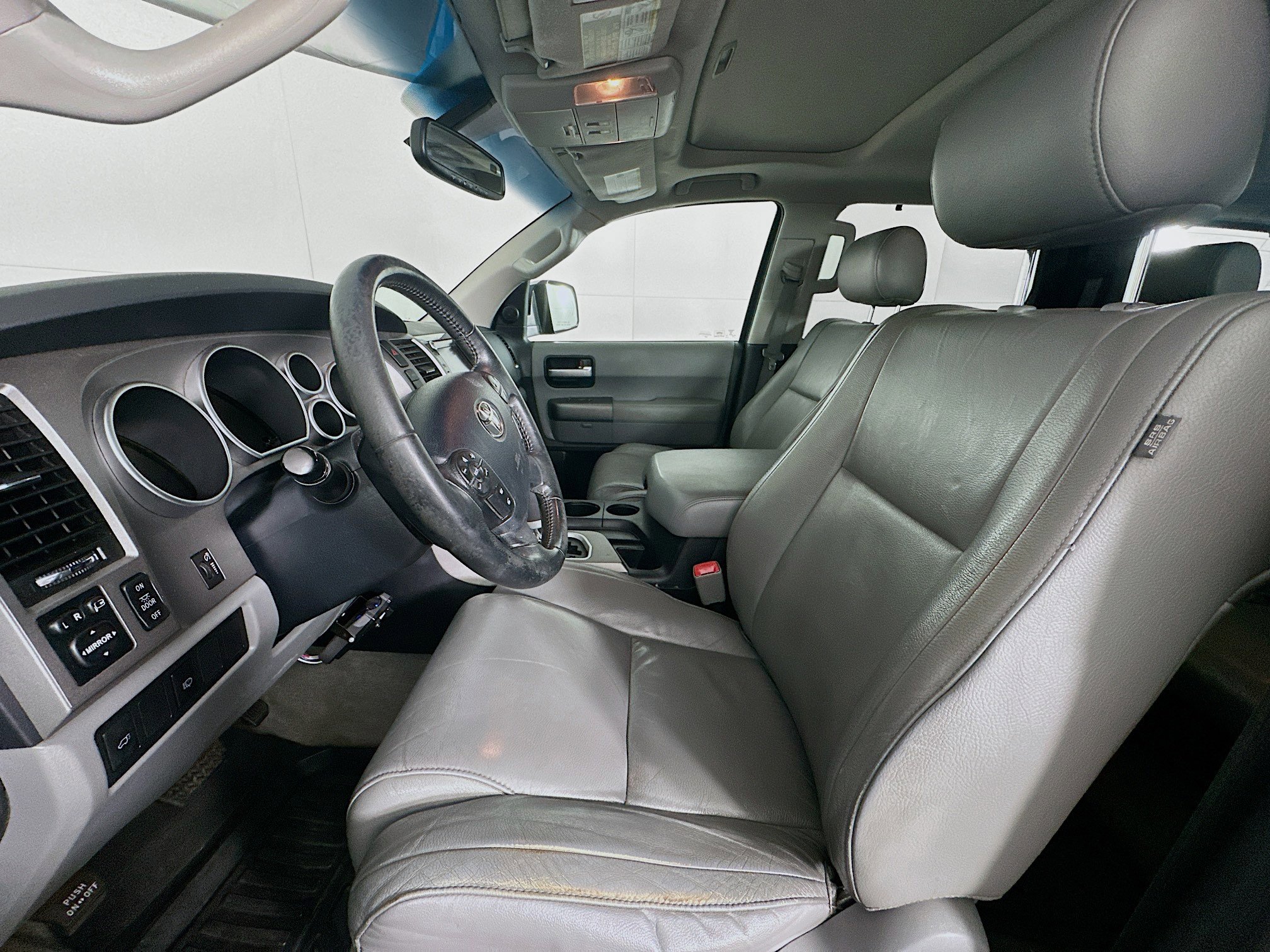 Used 2010 Toyota Sequoia Limited RWD image 13
