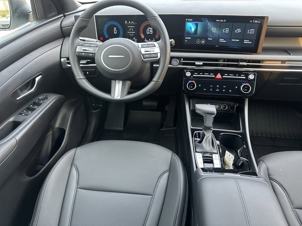 New 2026 Hyundai Tucson XRT image 16