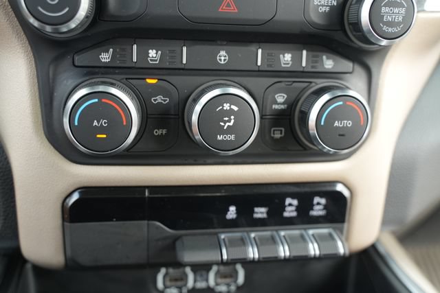 Used 2022 RAM 1500 Laramie AWD/4WD image 34
