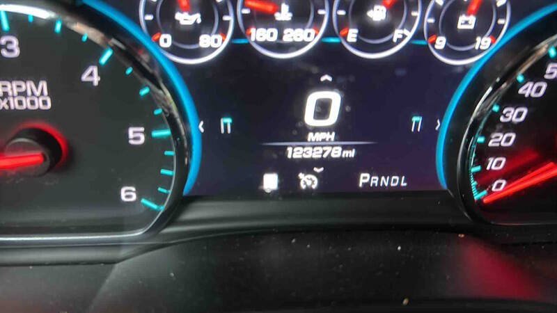 Used 2019 Chevrolet Suburban Premier AWD/4WD image 32