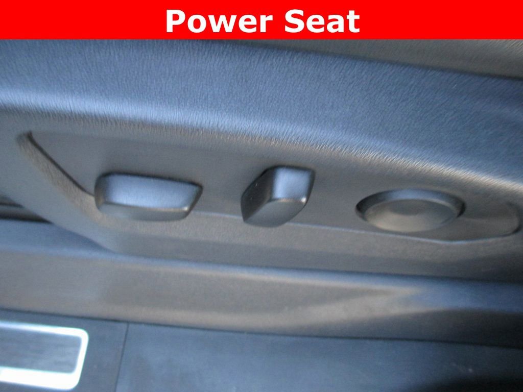 Used 2023 GMC Sierra 1500 AT4 w/ AT4 Premium Package image 26