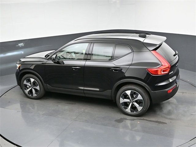 New 2026 Volvo XC40 B4 Plus w/ Protection Package Premier image 46