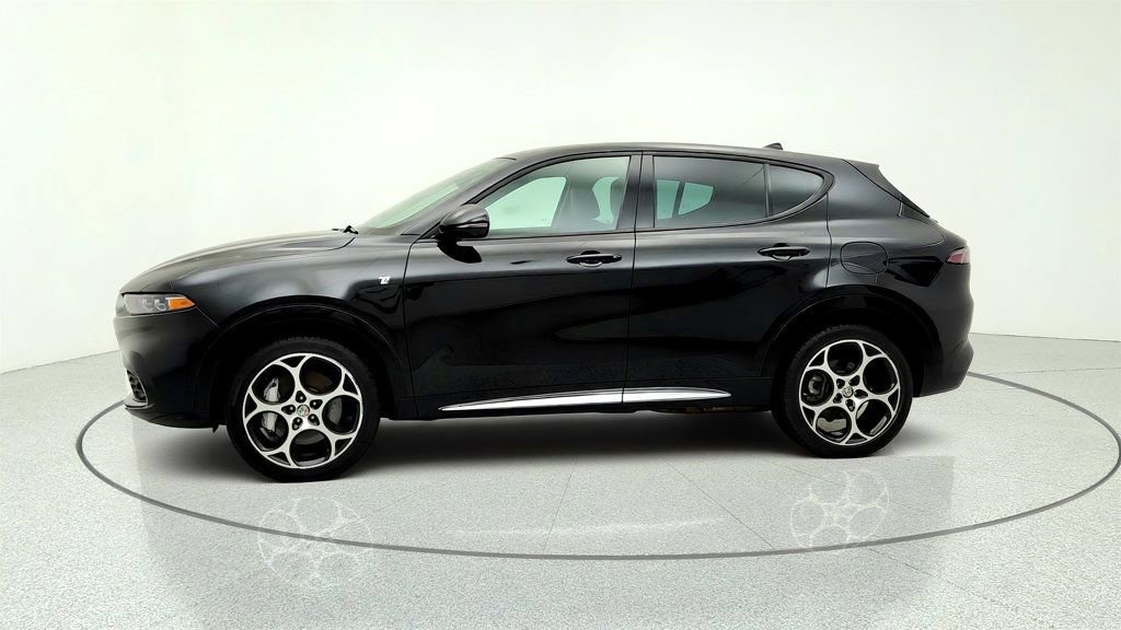Used 2024 Alfa Romeo Tonale Ti AWD/4WD image 8