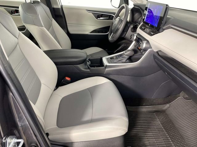 Used 2025 Toyota RAV4 XLE Premium w/ Weather Package AWD/4WD image 11