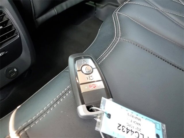 Used 2021 Ford Mustang Mach-E Select w/ Comfort/Appearance Package image 26