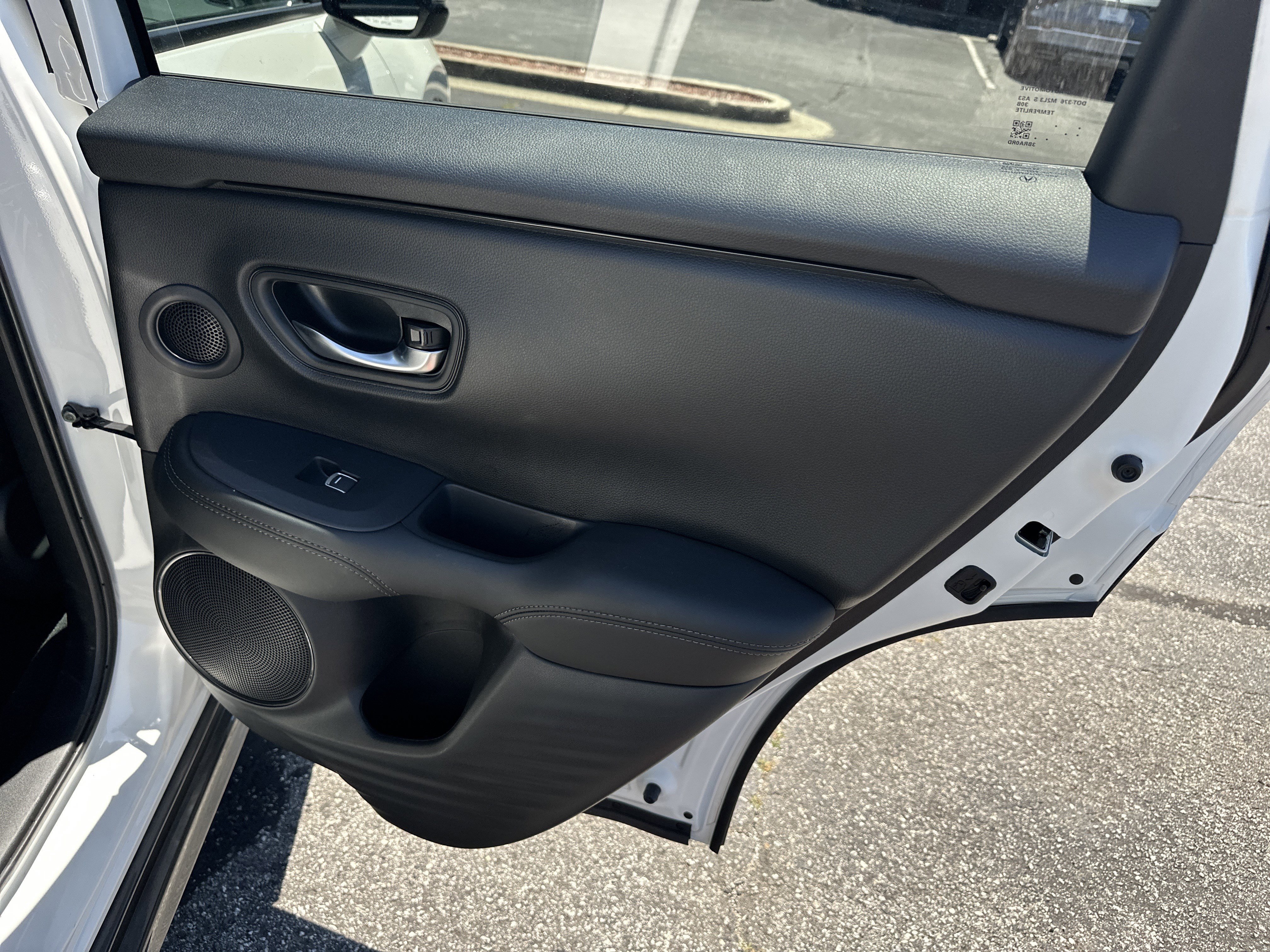 Certified 2025 Acura ADX FWD image 18