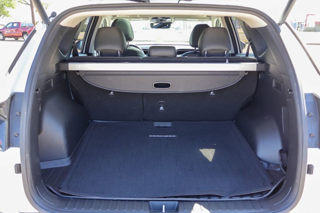 Used 2023 Hyundai Tucson Limited image 27